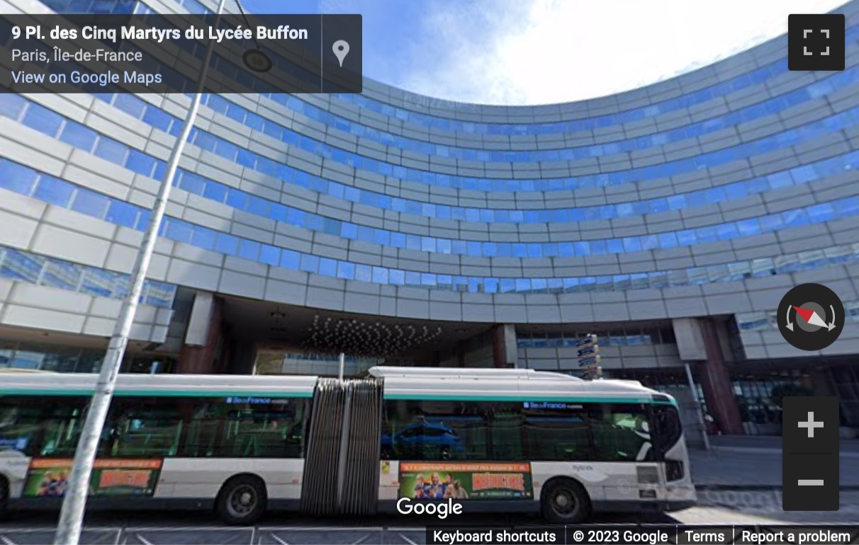 Street View image of 7/11, Place Des 5 Martyrs Du Lycée Buffon, Paris