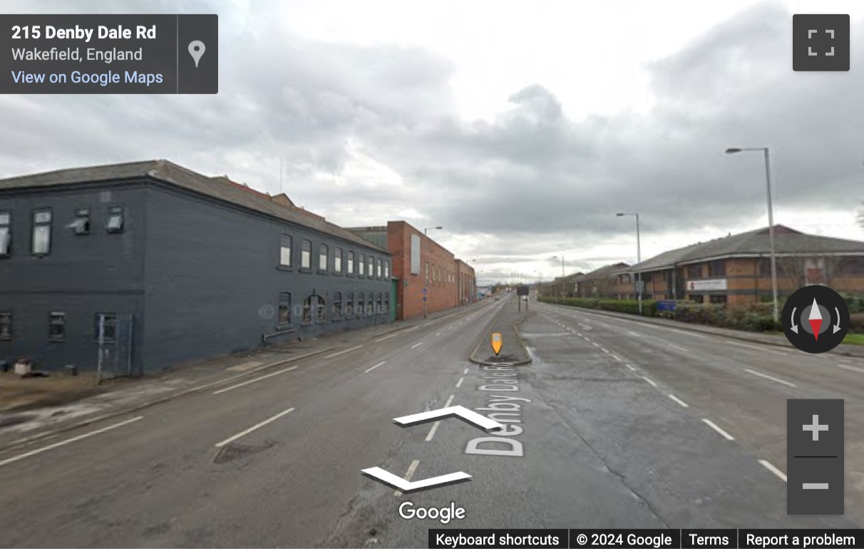 Street View image of 225 Denby Dale Road, Wakefield, West Yorkshire