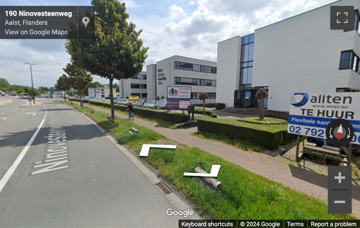 Street View image of Ninovesteenweg 198, Aalst