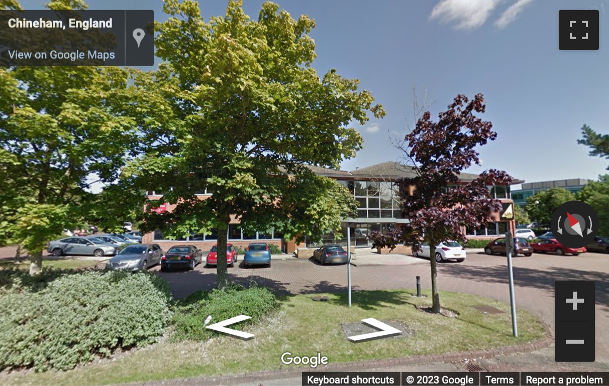 Street View image of 100 Cedarwood, Chineham Park, Basingstoke, Hampshire