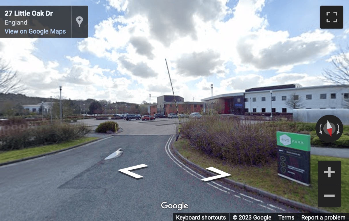 Street View image of Lake View Drive, Sherwood Park, Nottingham, Nottinghamshire