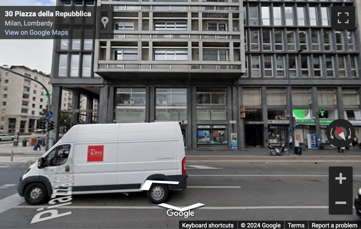 Street View image of Skyscraper Torre Breda, Piazza Della Repubblica, 32, Milan, Italy